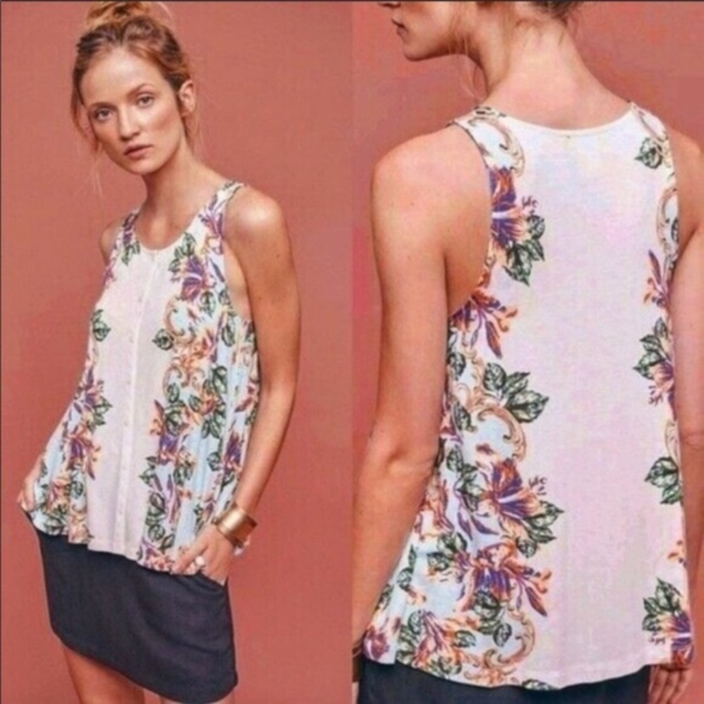 Anthropologie Akemi and kin gardenia floral tank